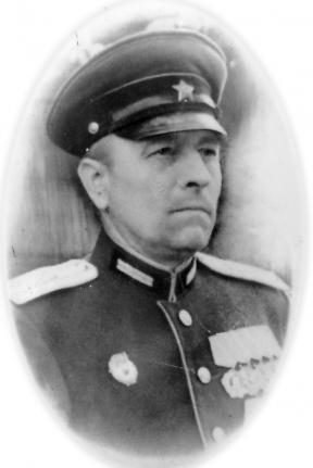 Гвардии полковник Михайлов